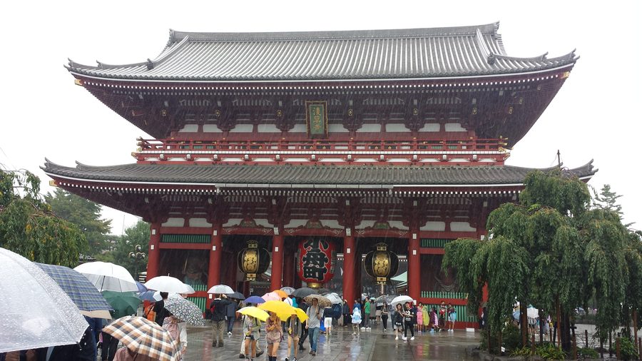 Hōzōmon in Asakusa, Tokio