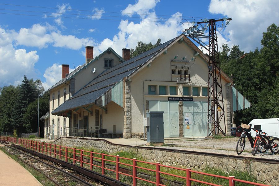 Bâtiment voyageurs de la gare de Mont-Louis-La Cabanasse