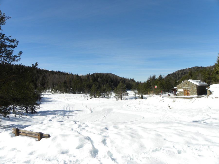 Panoramablick über die Naturreserve Pian di Gembro bei Villa di Tirano