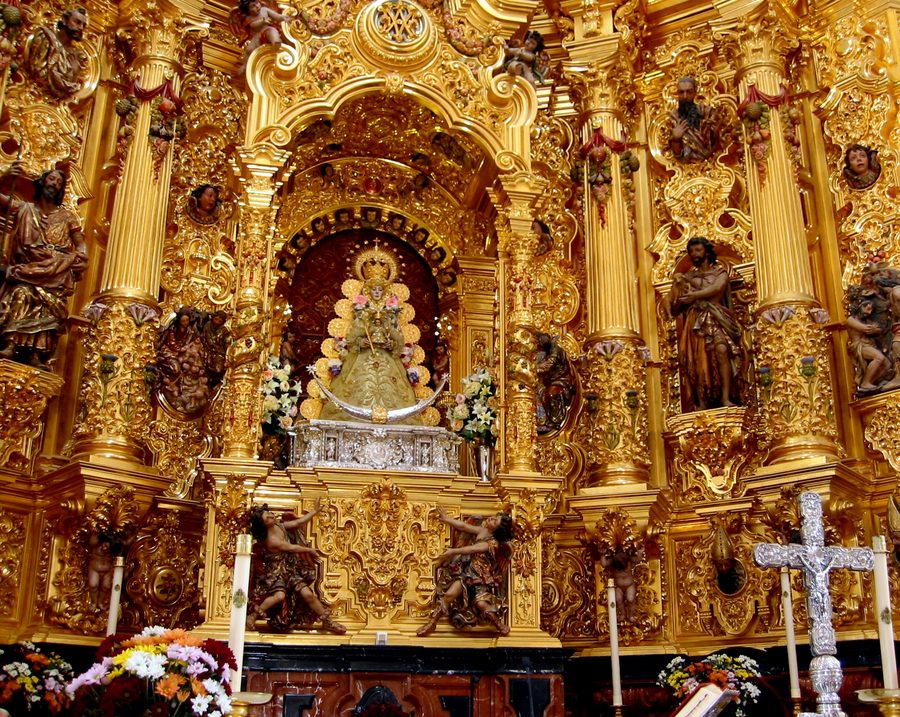 Altar mit der Virgen del Rocío in El Rocío bei Almonte