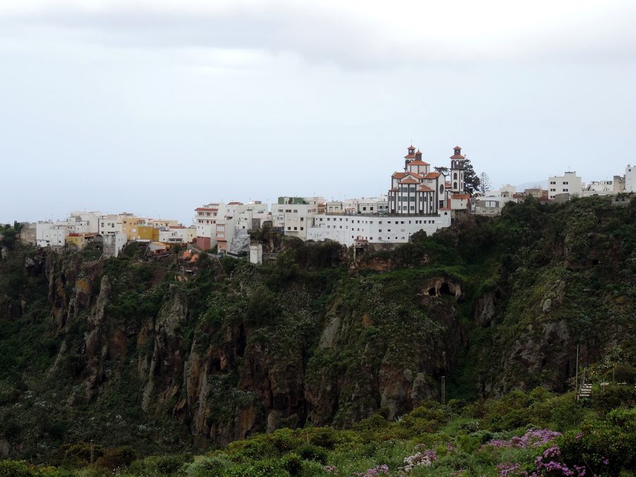 Moya auf Gran Canaria aus südwestlicher Richtung gesehen