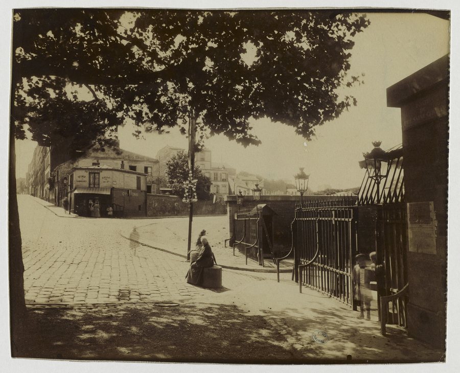 File:Atget - Porte du Pré-Saint-Gervais, zone de fortifications, boulevard Sérurier, 19ème arrondissement, Paris, PH4455.jpg
