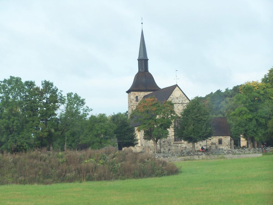 Botkyrka kyrka in Botkyrka, Schweden