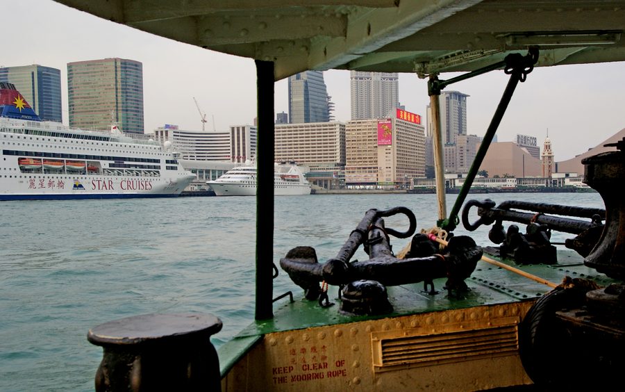 Star Ferry über den Hafen