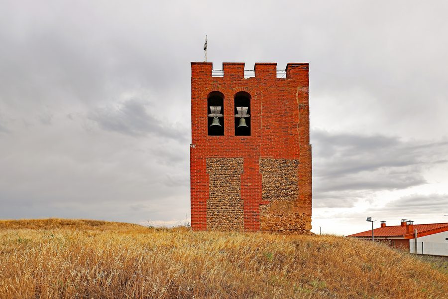 Campanario de la Iglesia de Santa María en Ardón