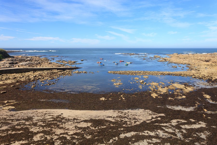 File:2014. Peirao en Oia. Galiza O-07.jpg