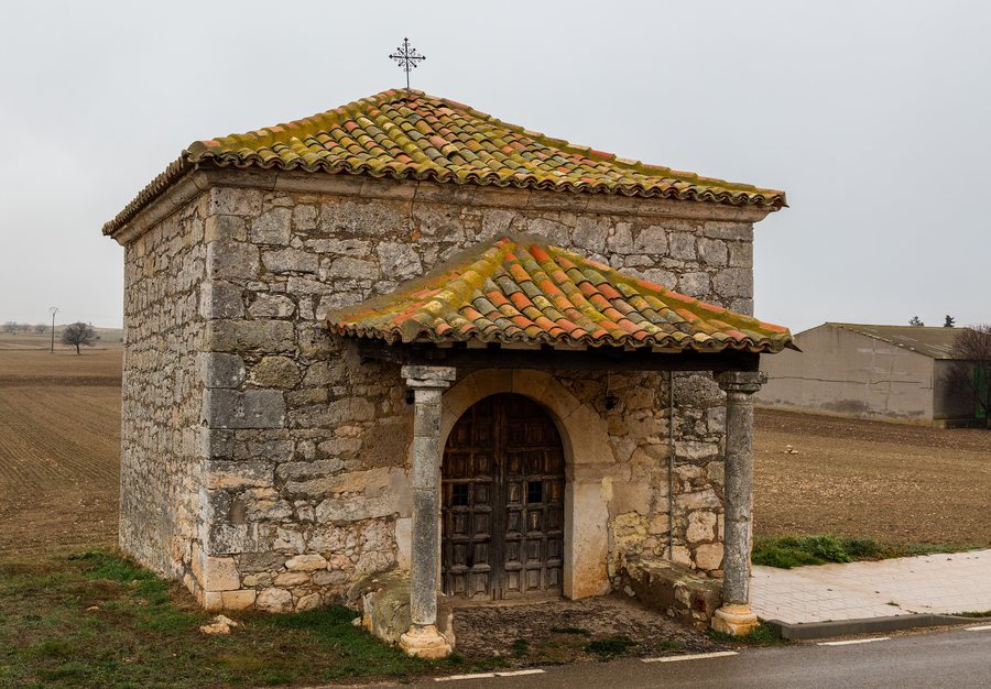 File:Ermita de la Soledad, Atanzón, Guadalajara, España, 2018-01-04, DD 41.jpg