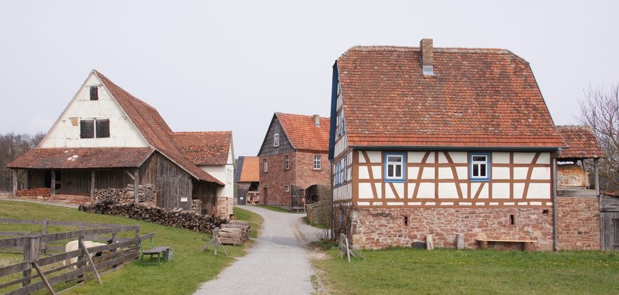 Historische Gebäude im Odenwälder Freilandmuseum Gottersdorf bei Walldürn