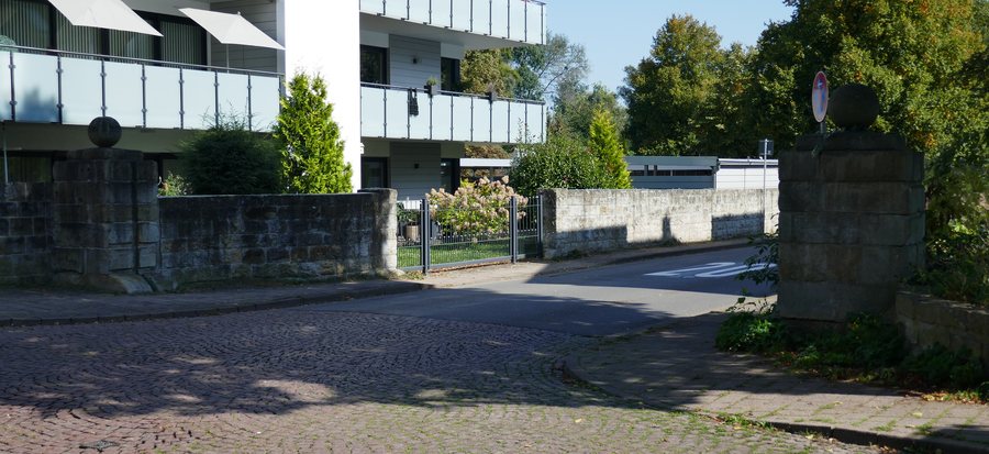 File:Rinteln - Ostertorstraße - Torpfeiler - 1.jpg
