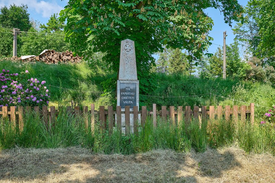 Kriegerdenkmal für die Opfer des Ersten Weltkriegs in Hostíčkov