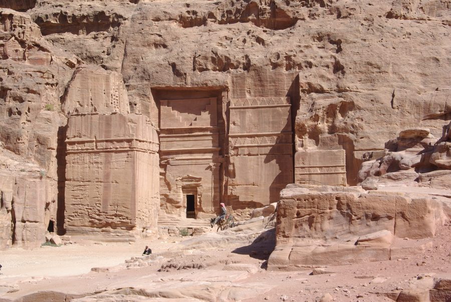Felslandschaft von Petra in Jordanien