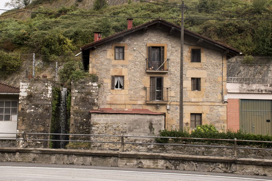 Zamakola lantegi-etxea, ein Industriegebäude in Éibar