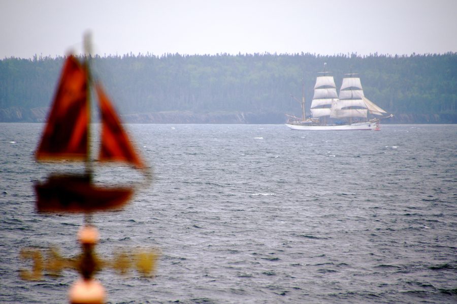 Die Picton Castle fährt in den Hafen von Lunenburg ein