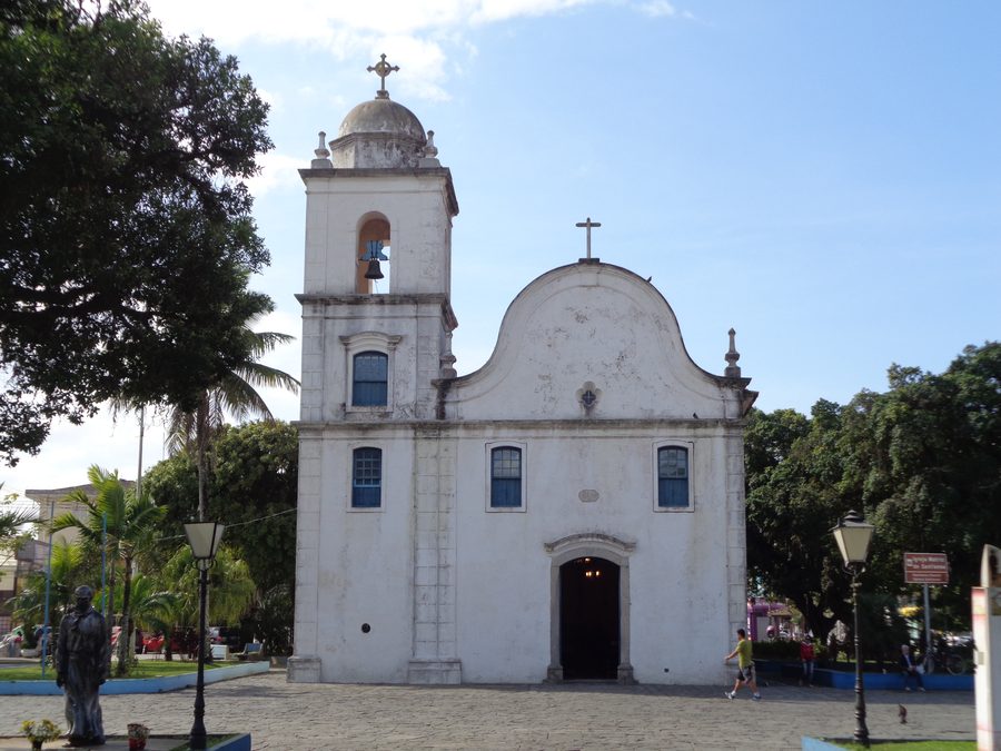 Exterior of the Igreja Matriz de Santana in Itanhaém, Brazil