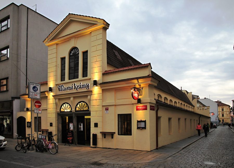 Historische Masné krámy in der Krajinská-Straße in České Budějovice