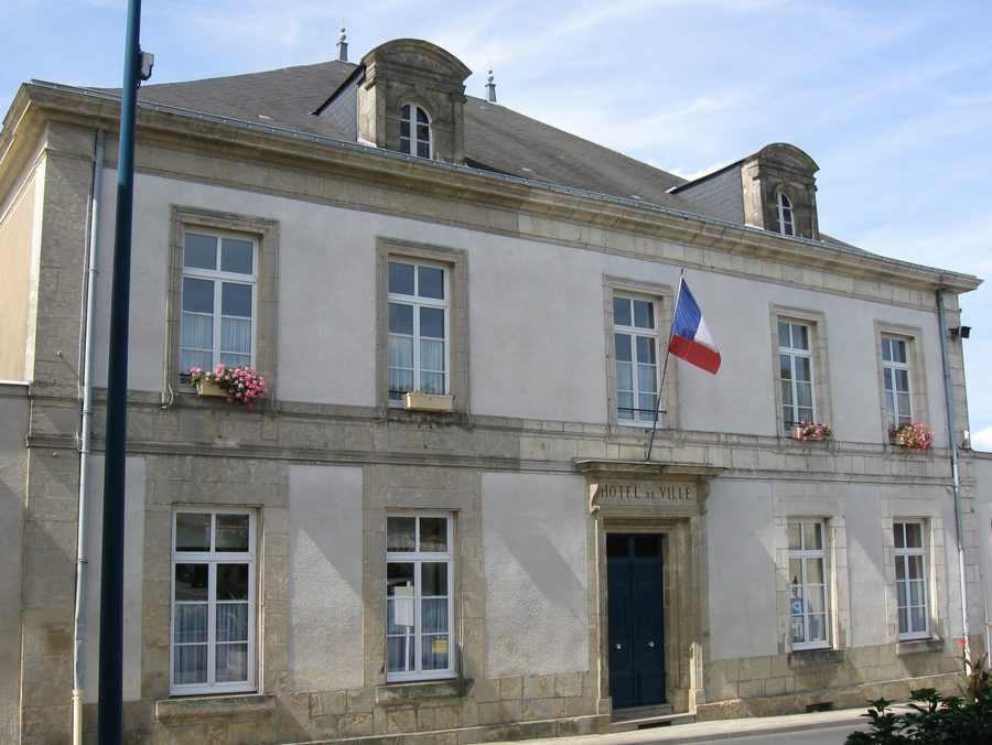 Rathaus von La Châtaigneraie in der Vendée