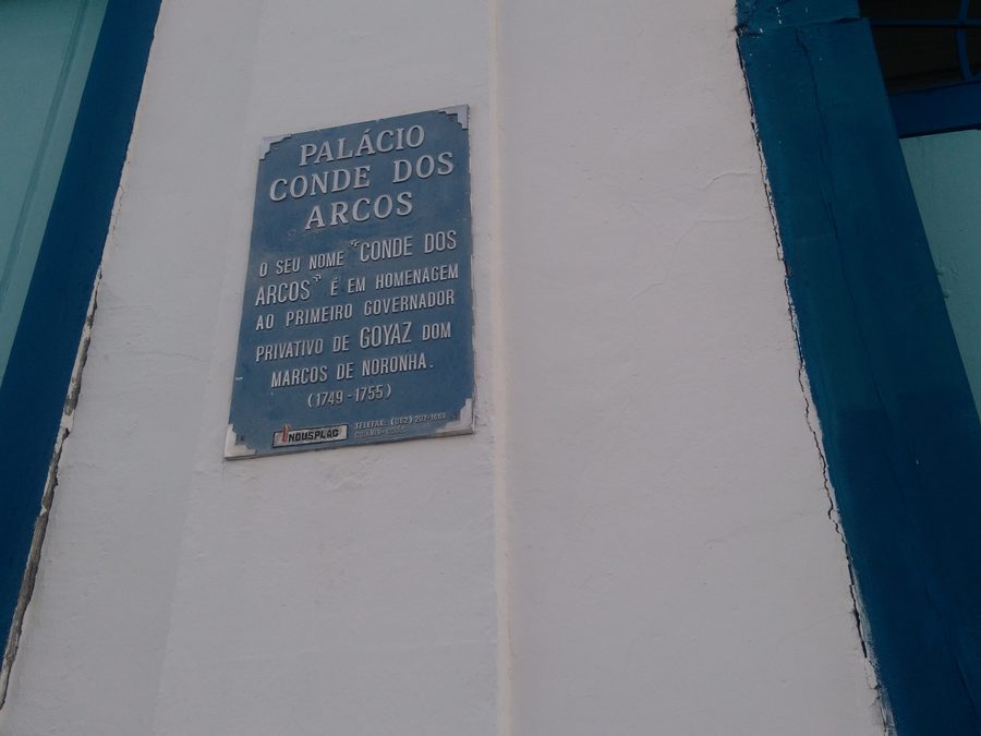 Colonial palace building in Cidade de Goiás with historic architecture.