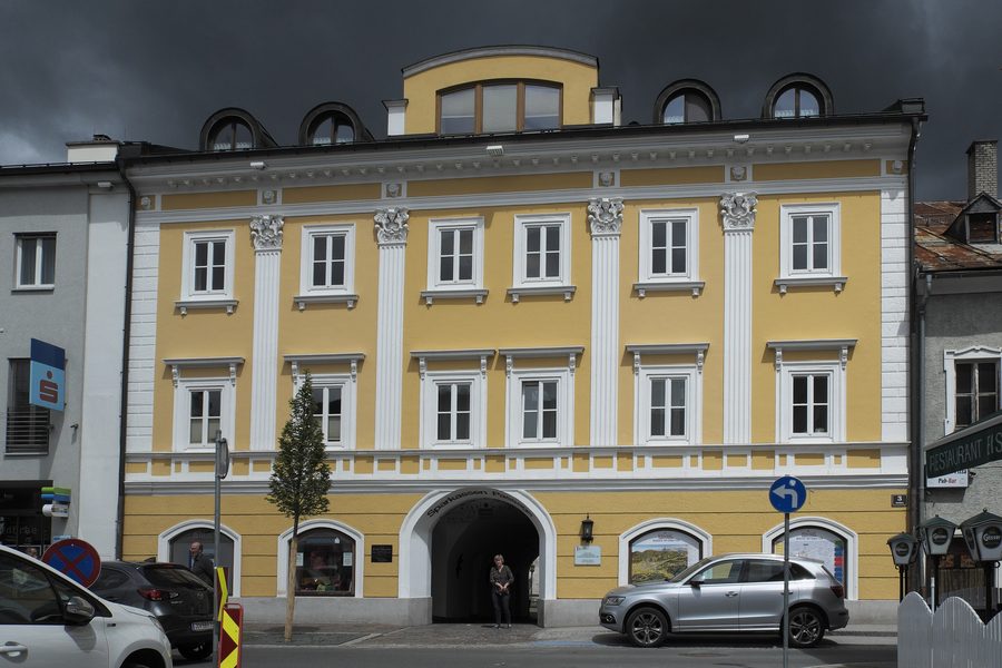 Gebäude am Stadtplatz in Radstadt im Salzburger Land