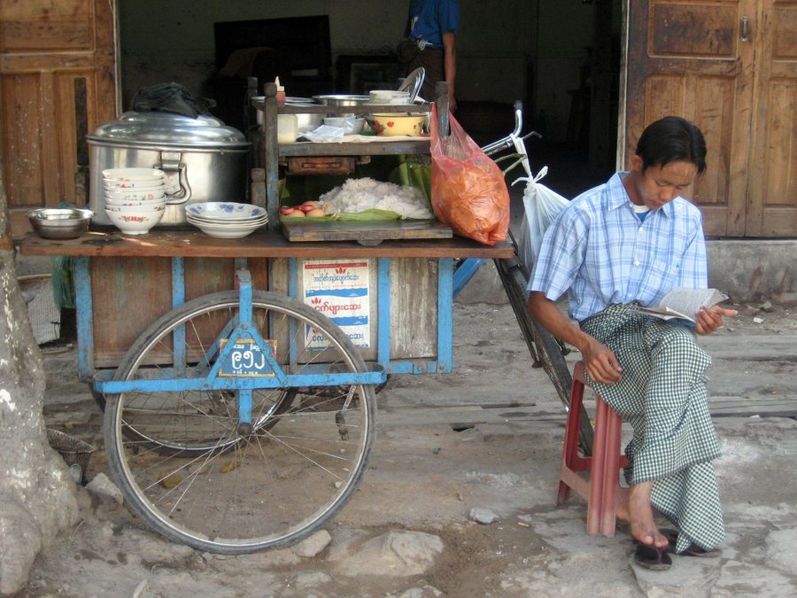 Mohinga-Stand in Mandalay