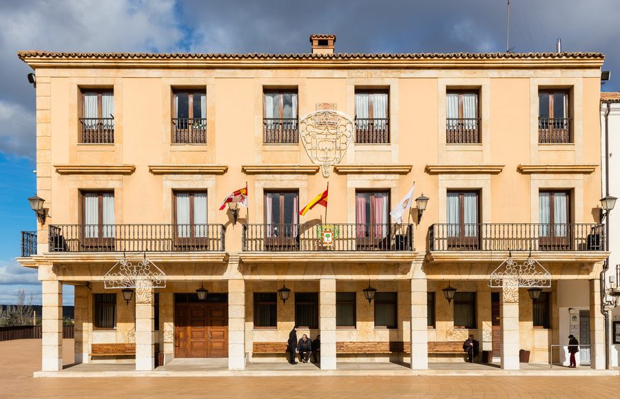 Rathaus von Almazán in Soria, Spanien