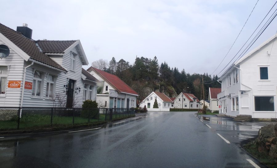 Häuser in Krossen im ehemaligen Holum-Gebiet