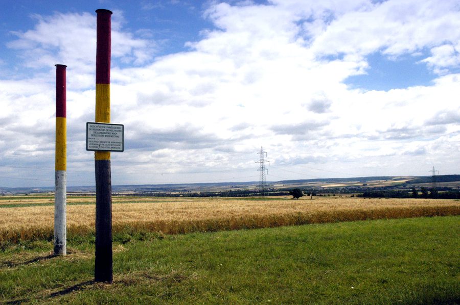Grenzmarkierung der ehemaligen Keltenstadt auf dem Sandberg bei Roseldorf