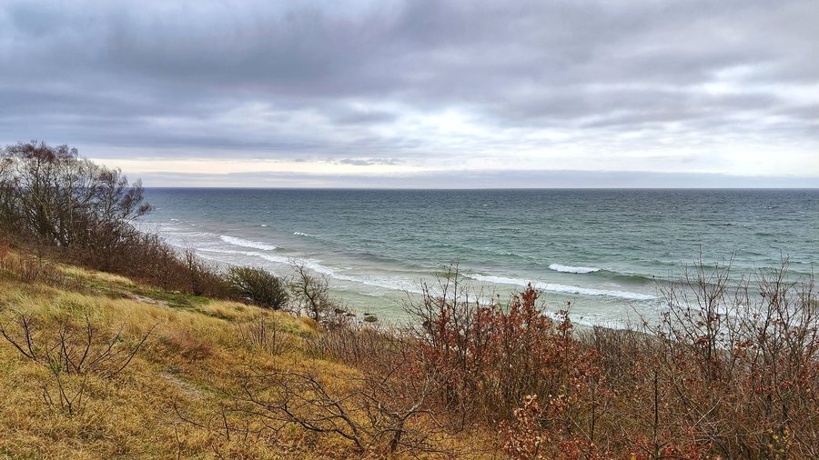 File:Beach at Arnager, Bornholm.jpg