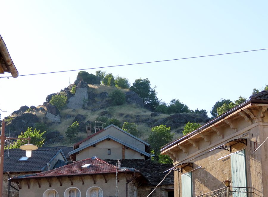 Ruderi del castello di Roccaprebalza