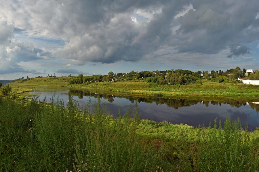 Wolga in Stariza, Oblast Twer, Russland