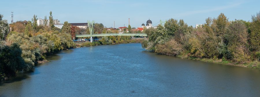 The Mureș River in Arad, Romania.