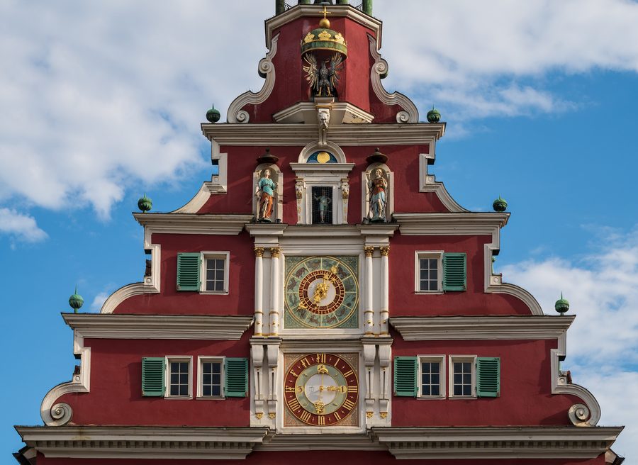 Historisches Altes Rathaus auf dem Rathausplatz in der Altstadt von Esslingen am Neckar