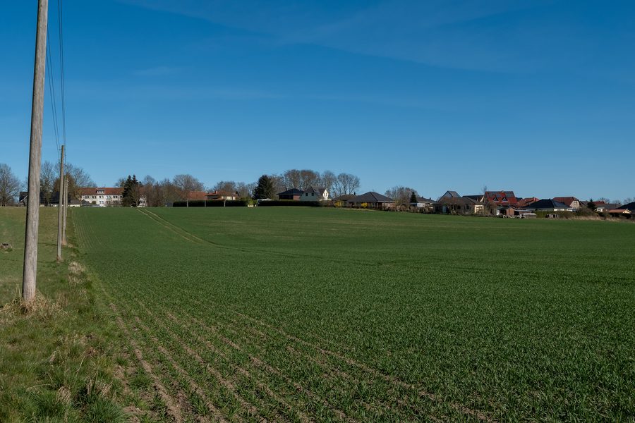 Schlossberg bei Pantelitz, von Niepars aus gesehen