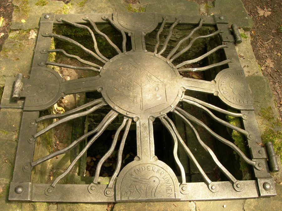 Brunnen an St. Clemens in Essen-Werden