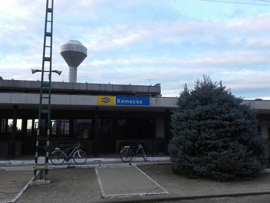 Bahnhof von Kemecse in Ungarn