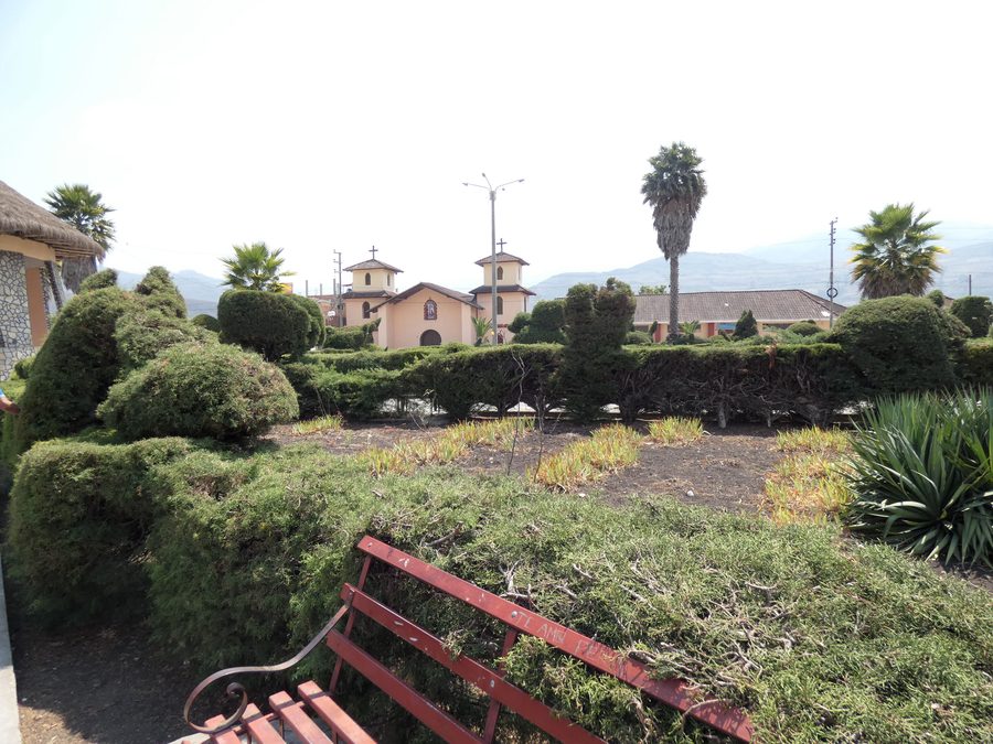 Dorfplatz von Nuevo Tingo in Peru