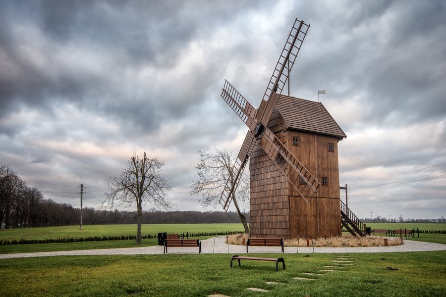File:SM Pępowo Wiatrak 2019 (4).jpg