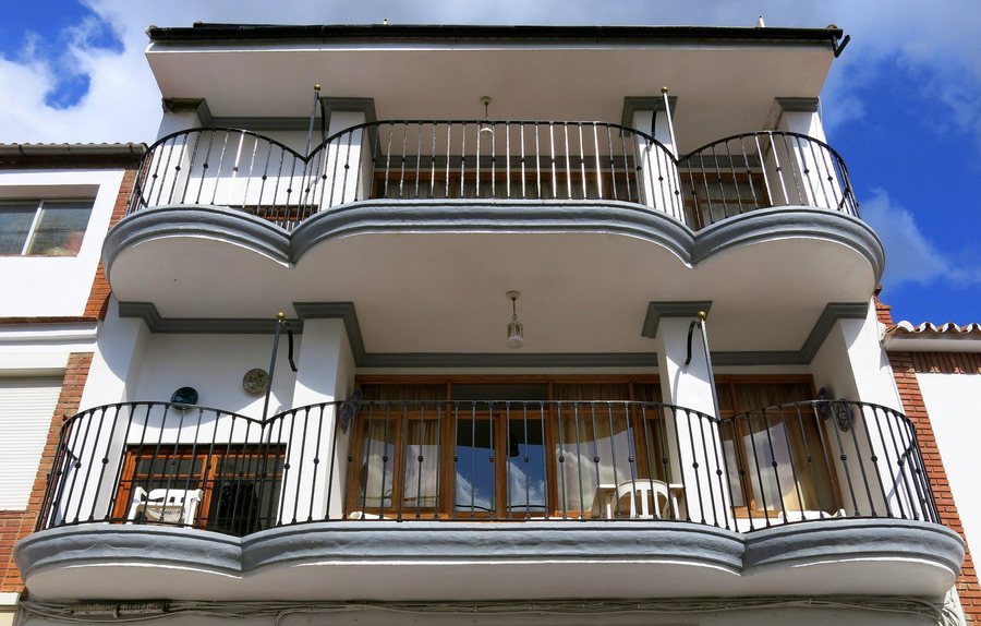 File:Balconies, Benaoján, Málaga Province, Andalucía, Spain (18468158779).jpg
