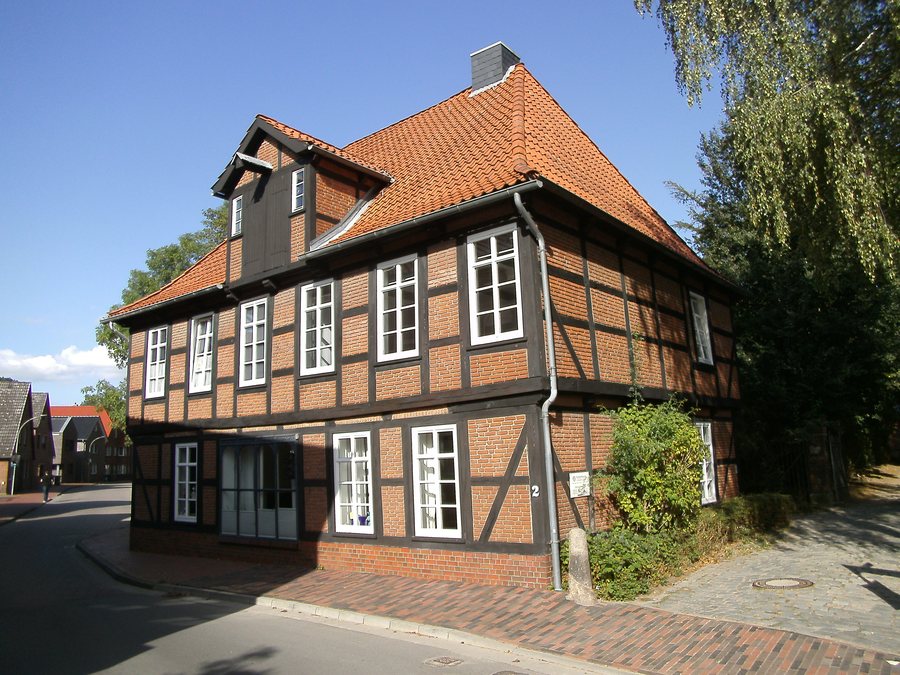 File:Horneburg, Marschdamm 2 (Zollhaus).JPG
