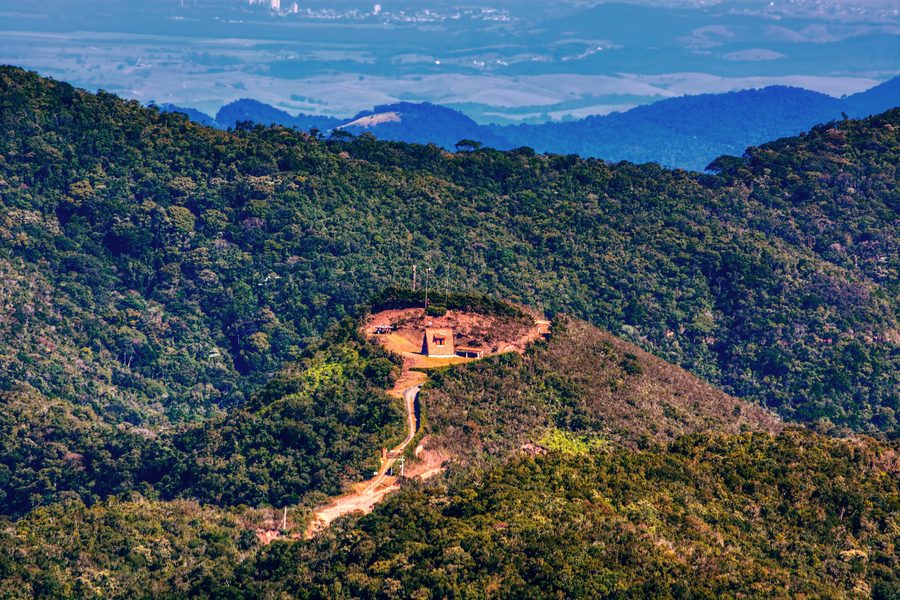 Vista do Pico Agudo em Santo Antônio do Pinhal, São Paulo
