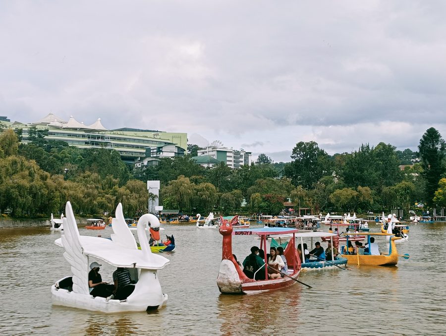 Burnham Park in Baguio City mit See und Grünanlagen