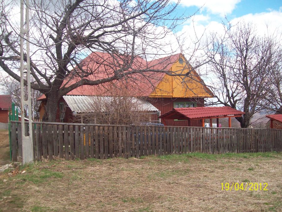Dörfliche Landschaft in Lăpuștești bei Râșca im Kreis Cluj