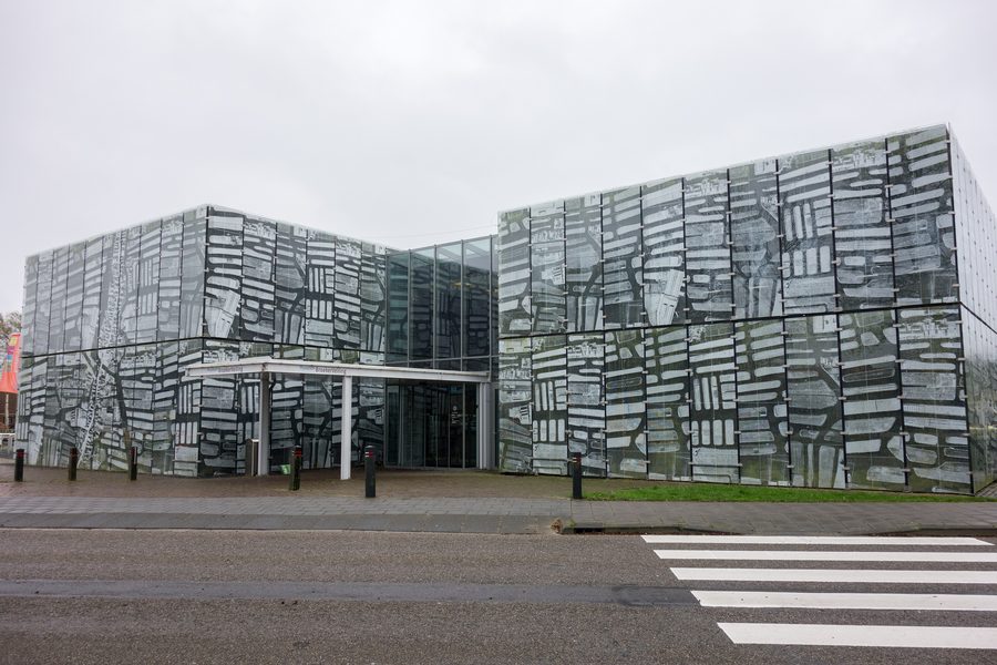 Hoofdgebouw van het Museum Broeker Veiling in Broek op Langedijk