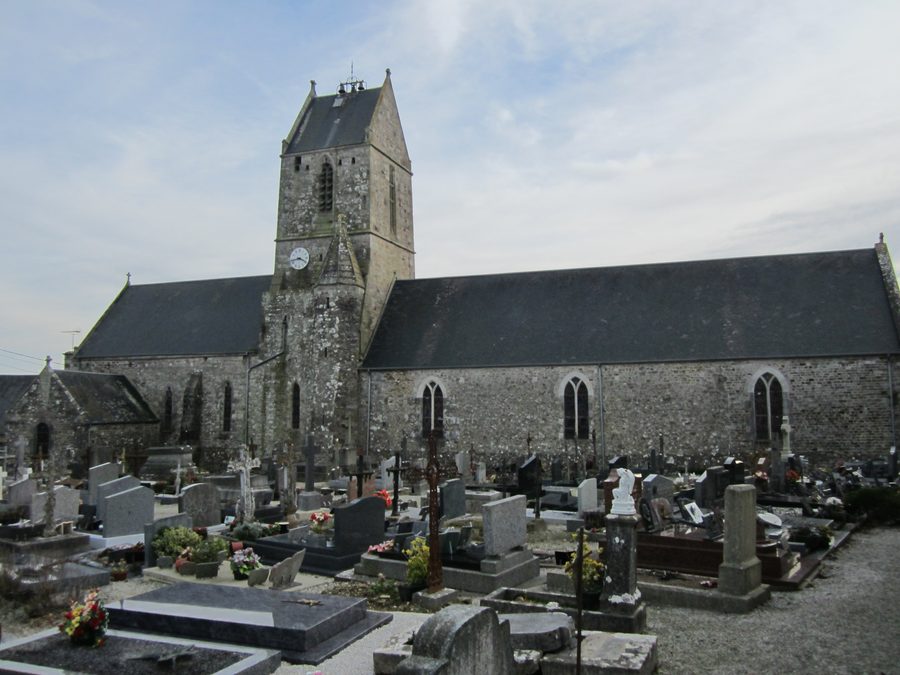 Église Saint-Denis in Saint-Denis-le-Vêtu