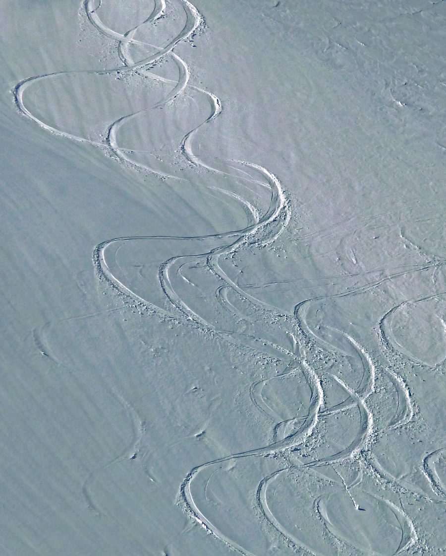 Skispuren im Skigebiet Asitz bei Leogang im Salzburger Land