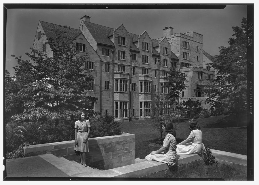 Historische Morrison Hall auf dem Campus der Indiana University Bloomington