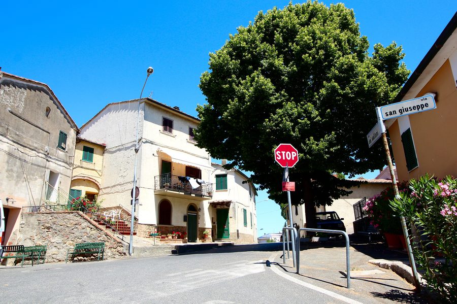 Zentrum von Villamagna, einer Fraktion von Volterra in der Toskana