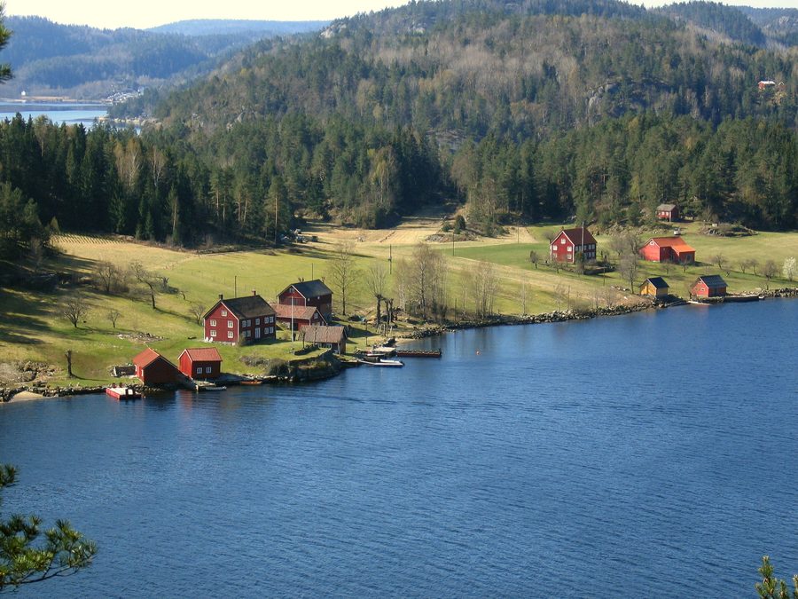 Landscape in Søndeled, Søndeledfjorden