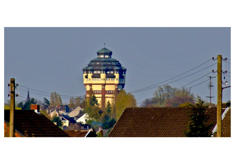 Wasserturm an der Viersener Straße in Mönchengladbach mit Blick über die Stadt