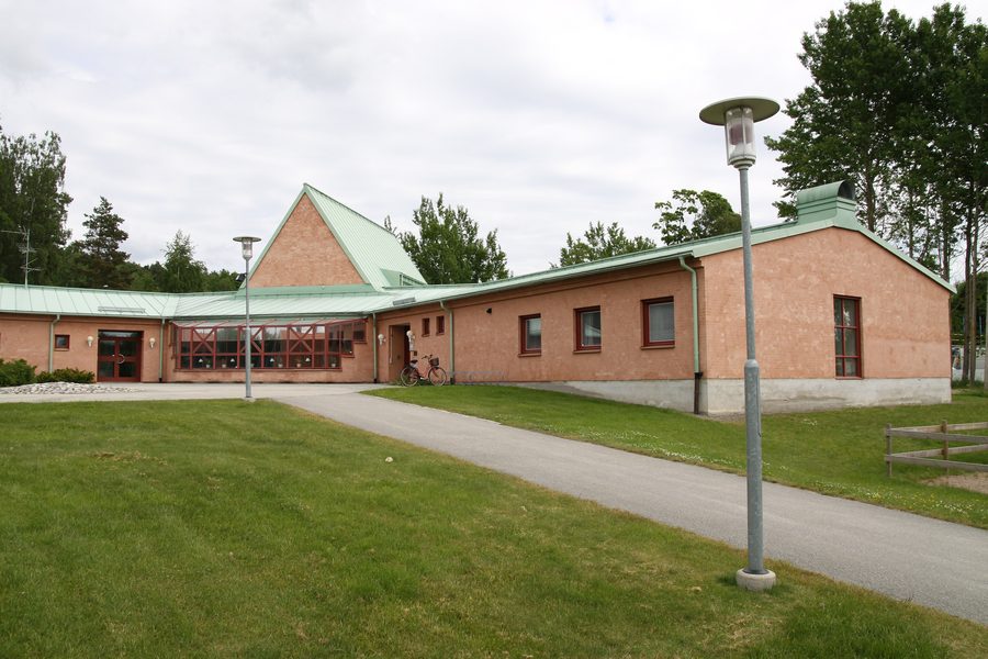 Svärtinge kyrkas exteriör
