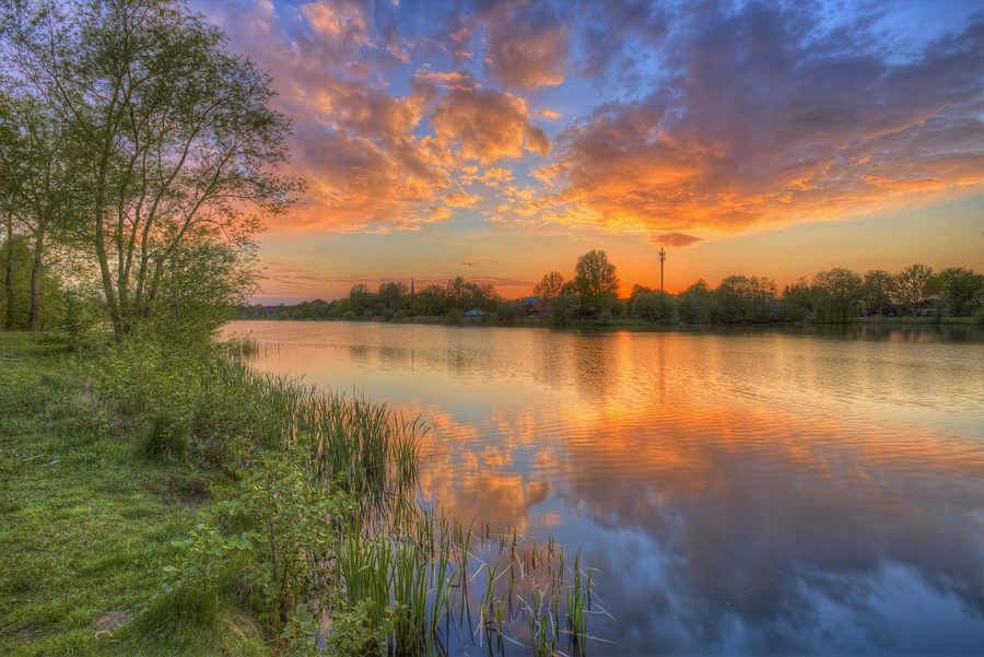 Sonnenuntergang über dem Thielenburger See in Dannenberg